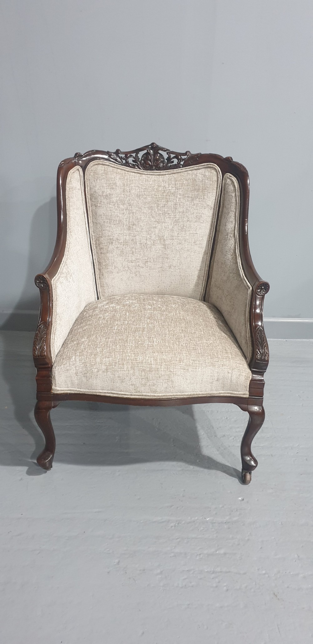 Lovely Mahogany Library Easy Chair View XII