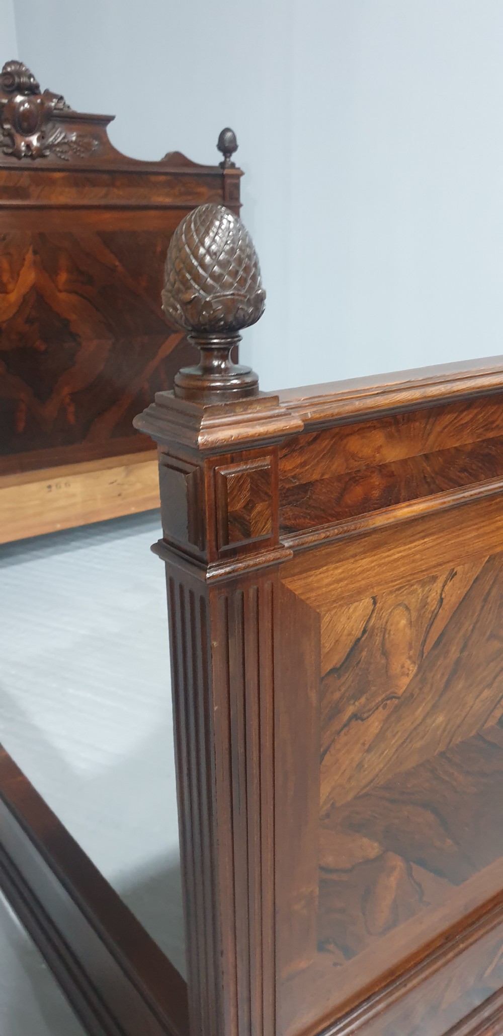 Outstanding French Kingwood Double Bed View X