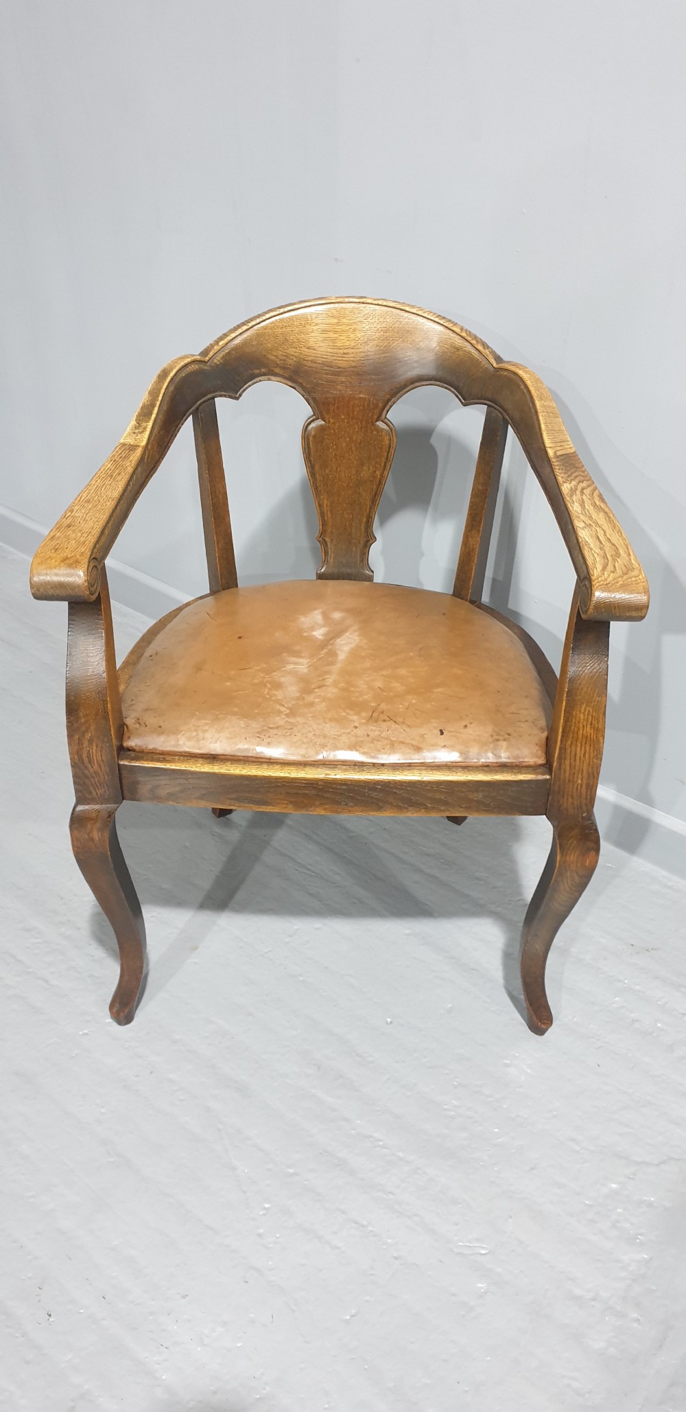 Good Oak Desk Chair View II