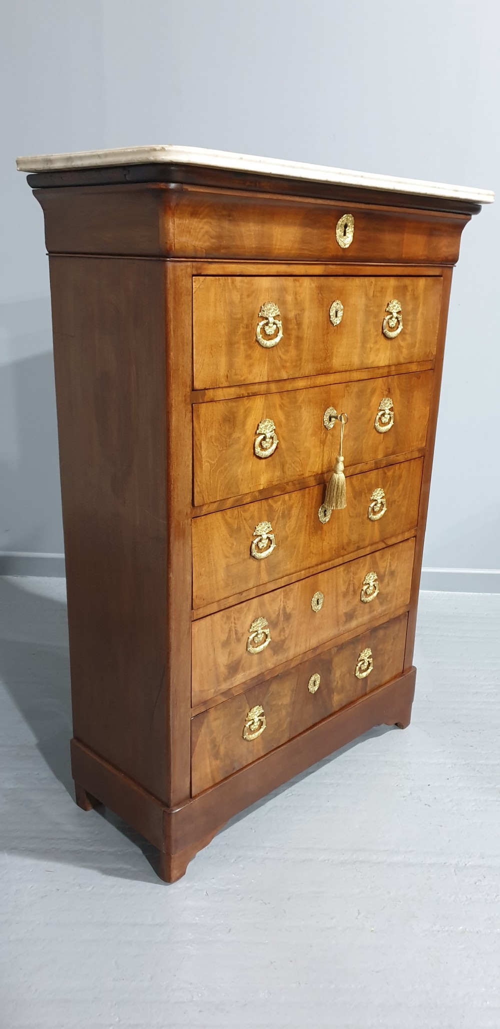 French Walnut Semanier Chest of Drawers View VI