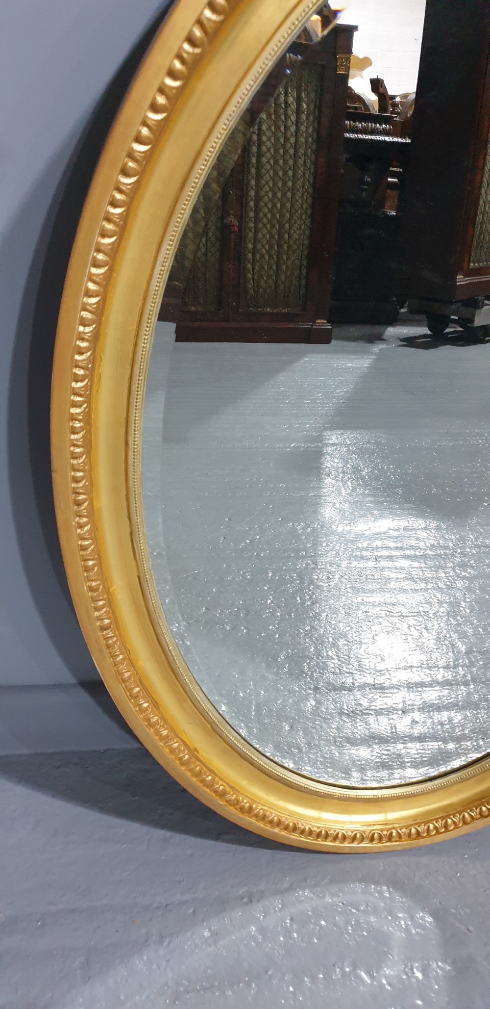 Very Nice Edwardian Gilt Oval Mirror View II
