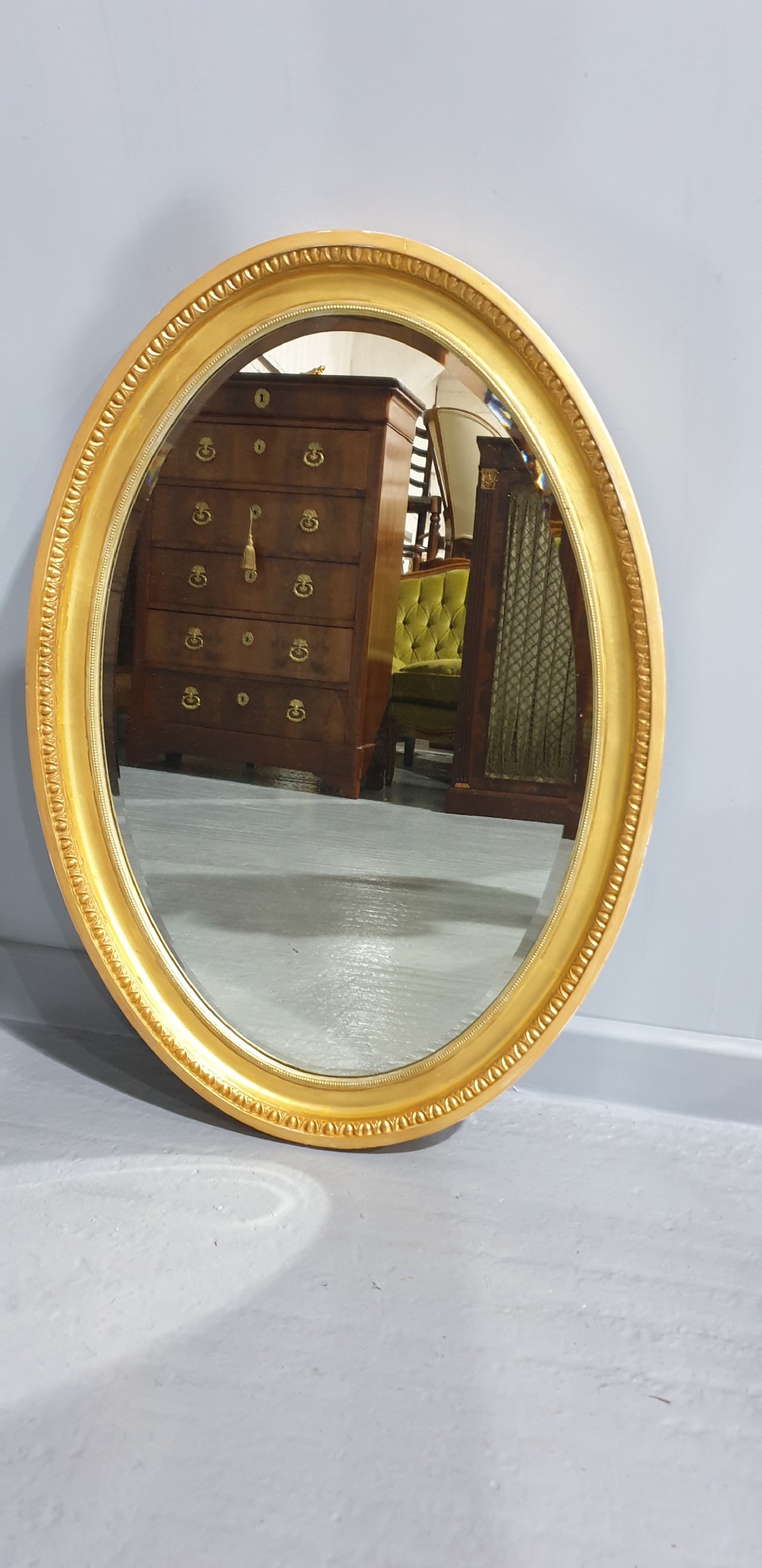 Very Nice Edwardian Gilt Oval Mirror View III