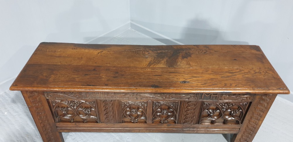 Very Nice Geogian Oak Coffer View V