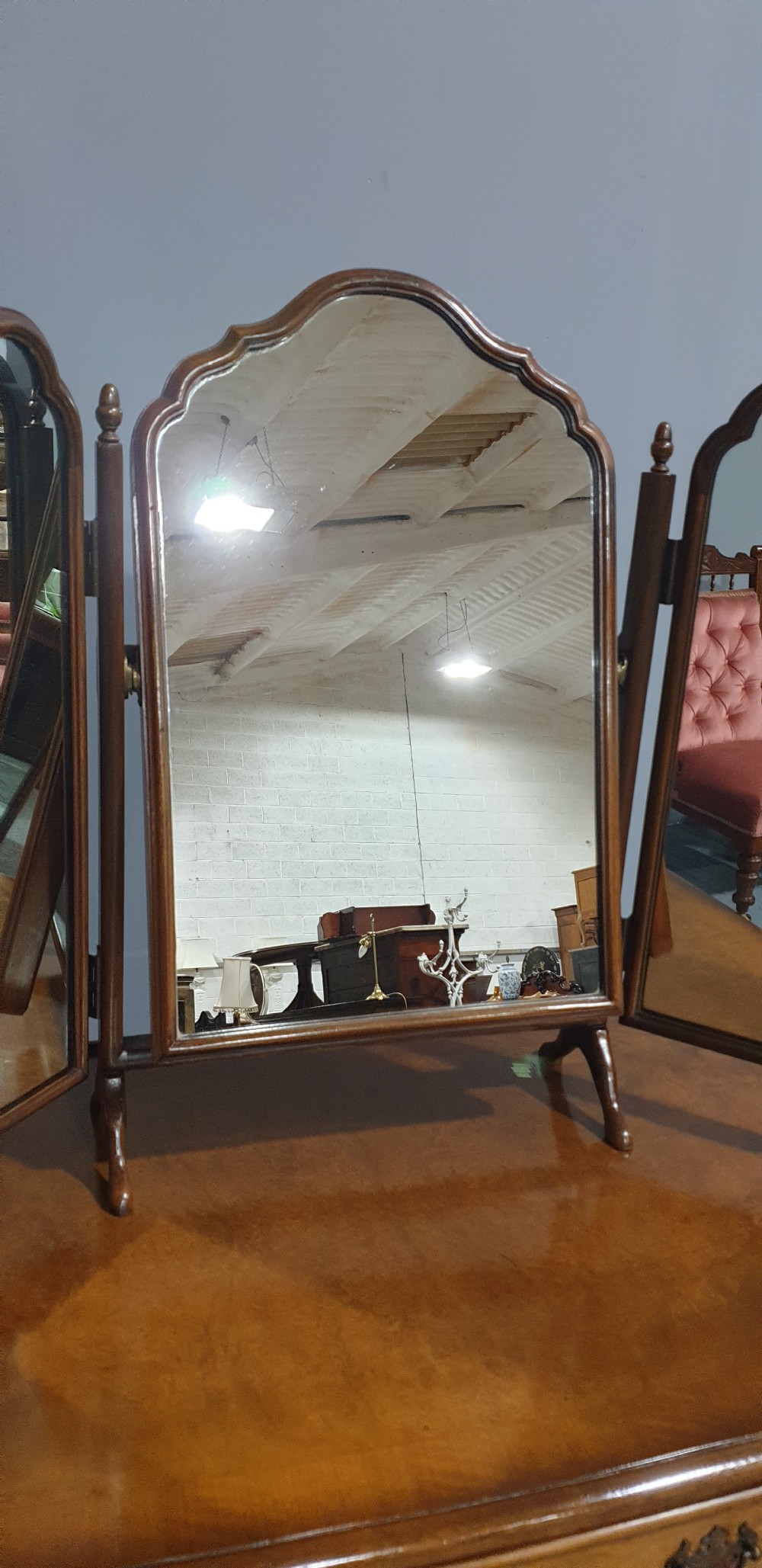 Superb Burr Walnut Dressing Table View VIII