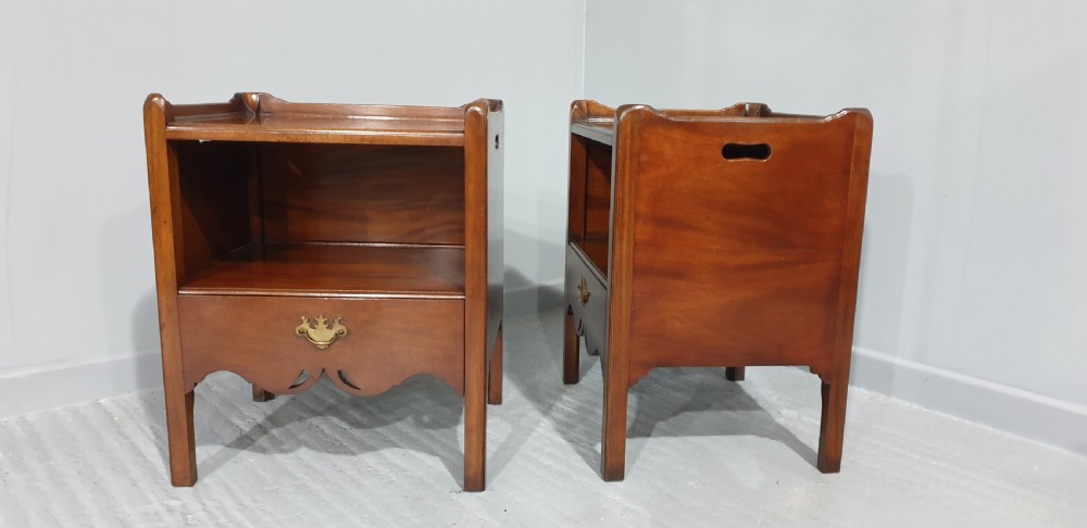 Super Pair Georgian Mahogany Bedside Cabinets View V