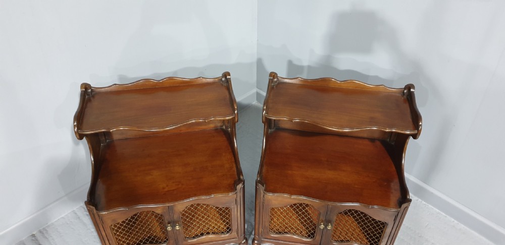Good Pair Mahogany Bedside Lamp Cabinets View VIII
