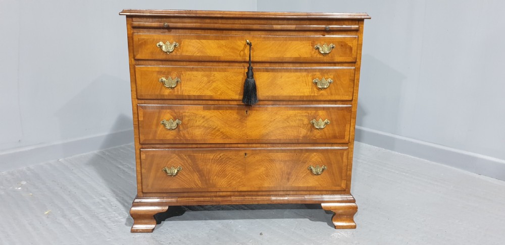 Pretty Walnut Chest of Drawers with Brushing Slide View III