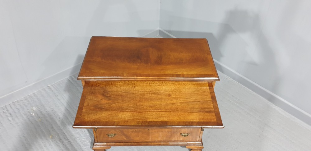 Pretty Walnut Chest of Drawers with Brushing Slide View IX