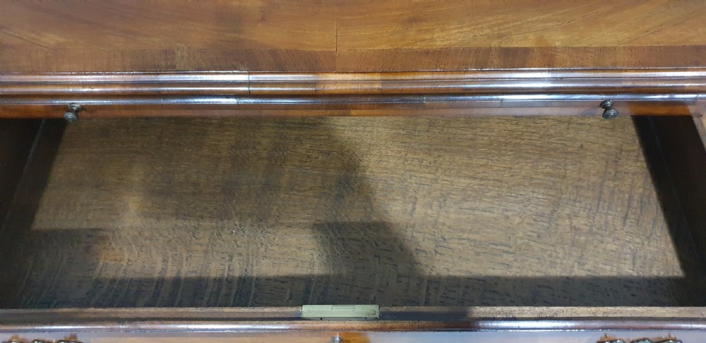 Pretty Walnut Chest of Drawers with Brushing Slide View XI