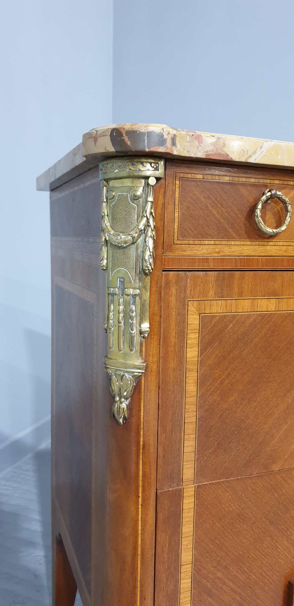 Superb Breakfront Commode Chest of Drawers View VII