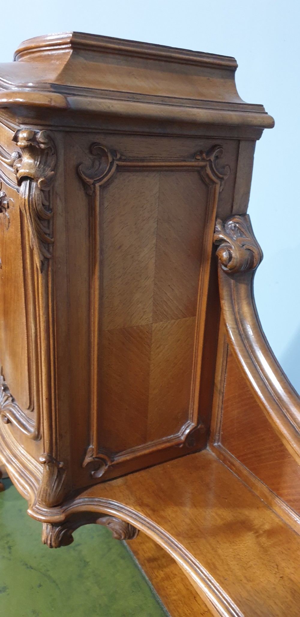 Super French Ladies Writing Desk View XV