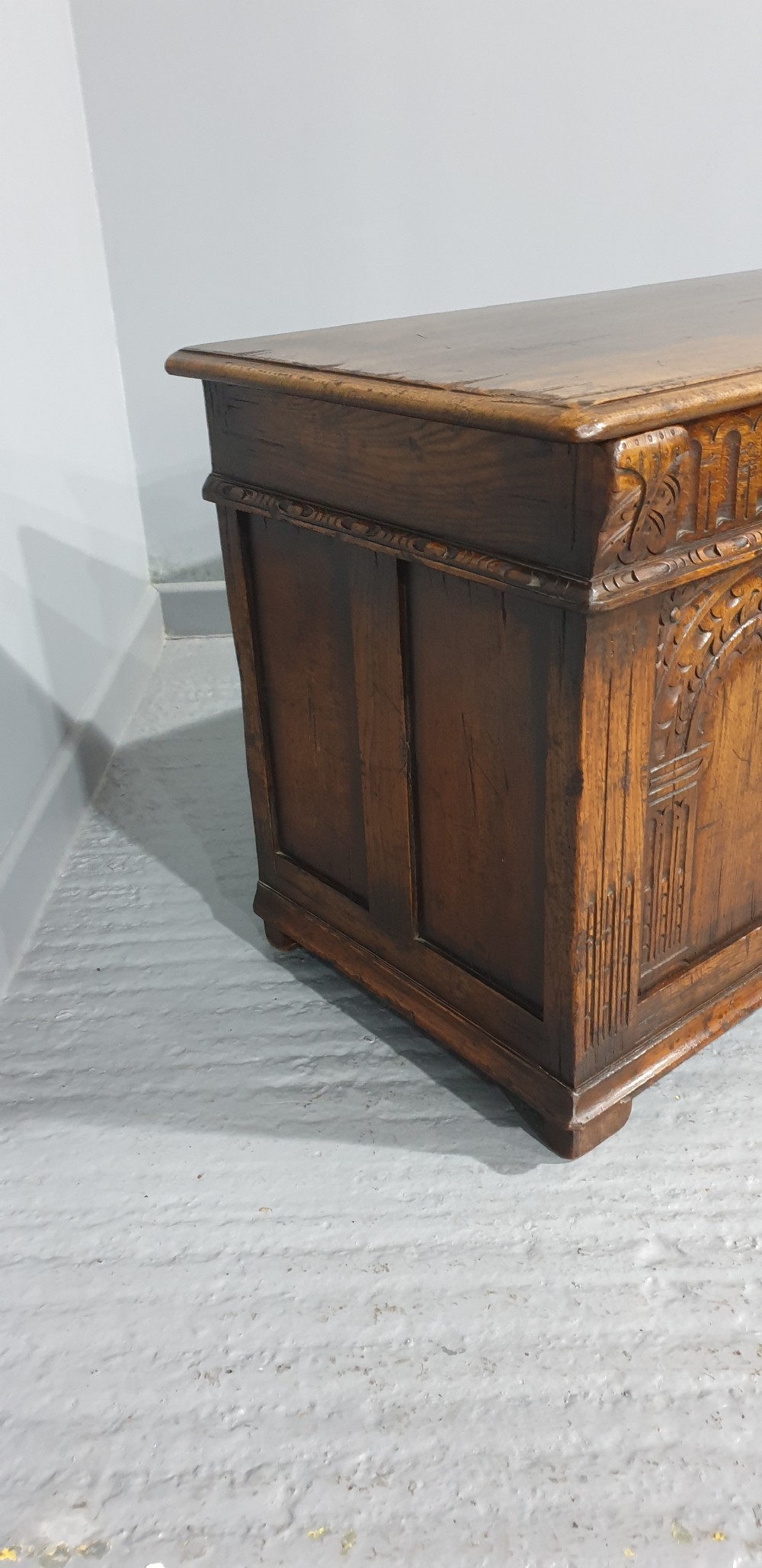 Fabulous Three Panel Oak Coffer View V