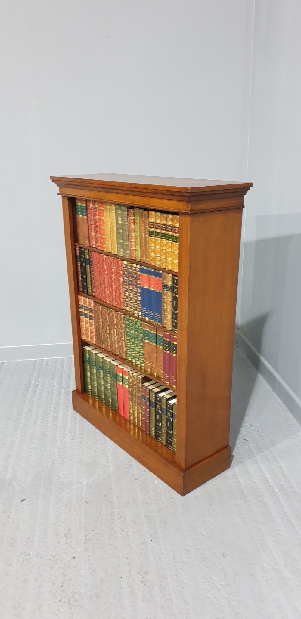 Very Good Oak Open Adjustable Library Bookcase View II