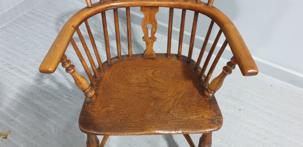 Fine Ash and Elm Windsor Chair View VII