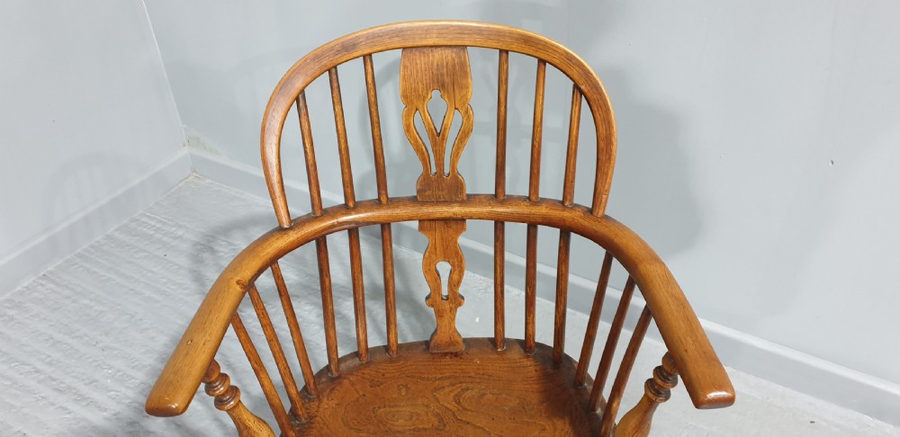Fine Ash and Elm Windsor Chair View VIII