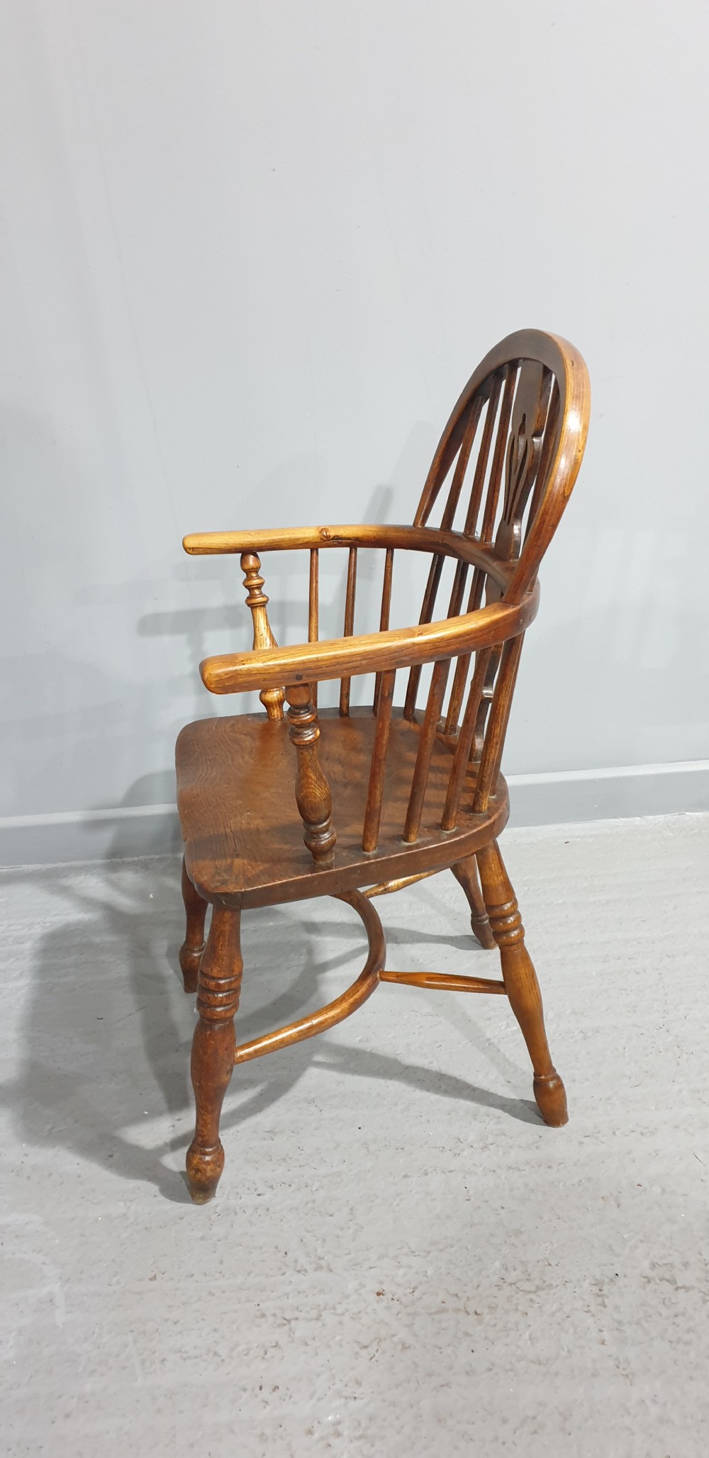 Fine Ash and Elm Windsor Chair View XI