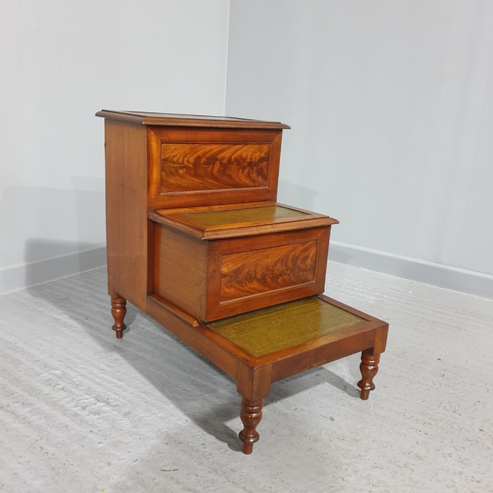 Victorian Mahogany Library Steps
