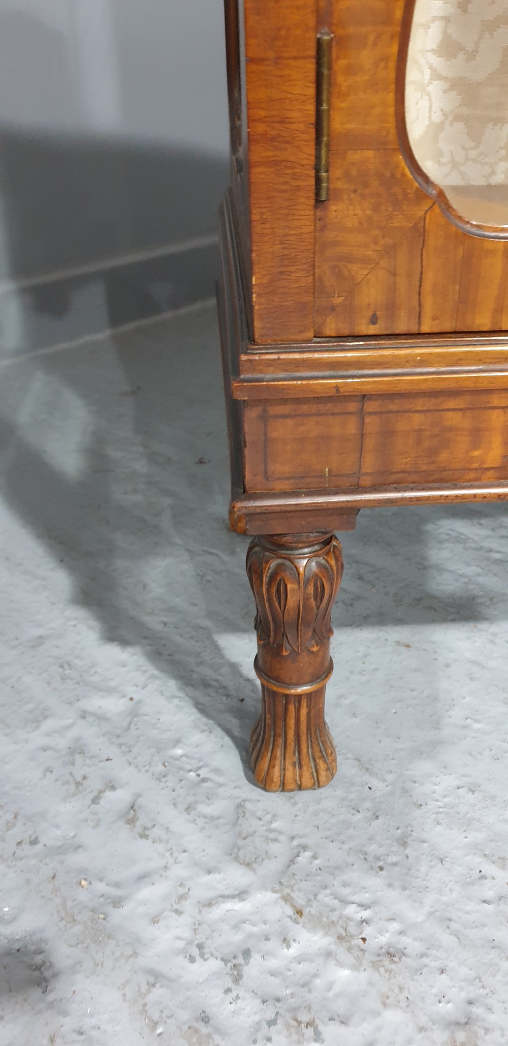 Fine Satinwood Inlaid Display Cabinet View VII
