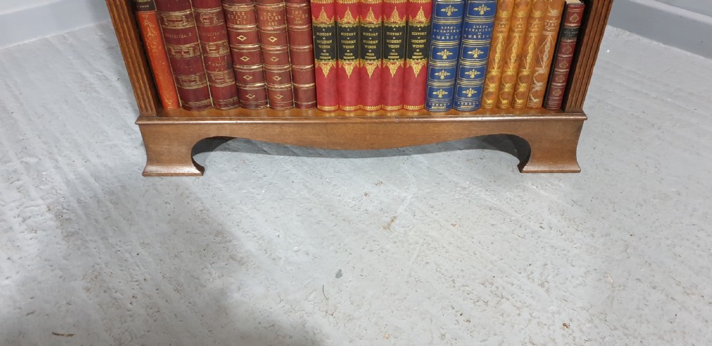 Art Noveau Open Oak Adjustable Bookcase View IV