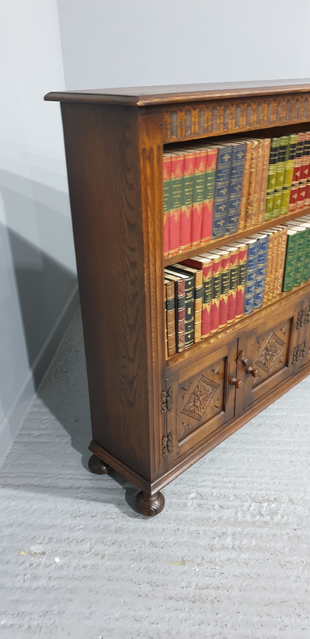 Oak Open Low Bookcase View VI