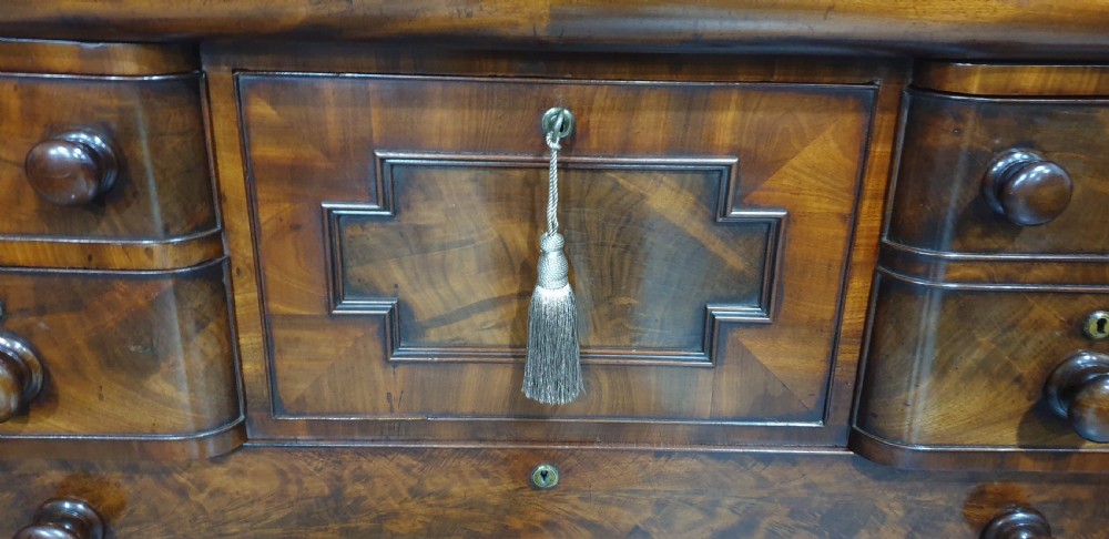 Wonderful Victorian Mahogany Chest of Drawers View XII