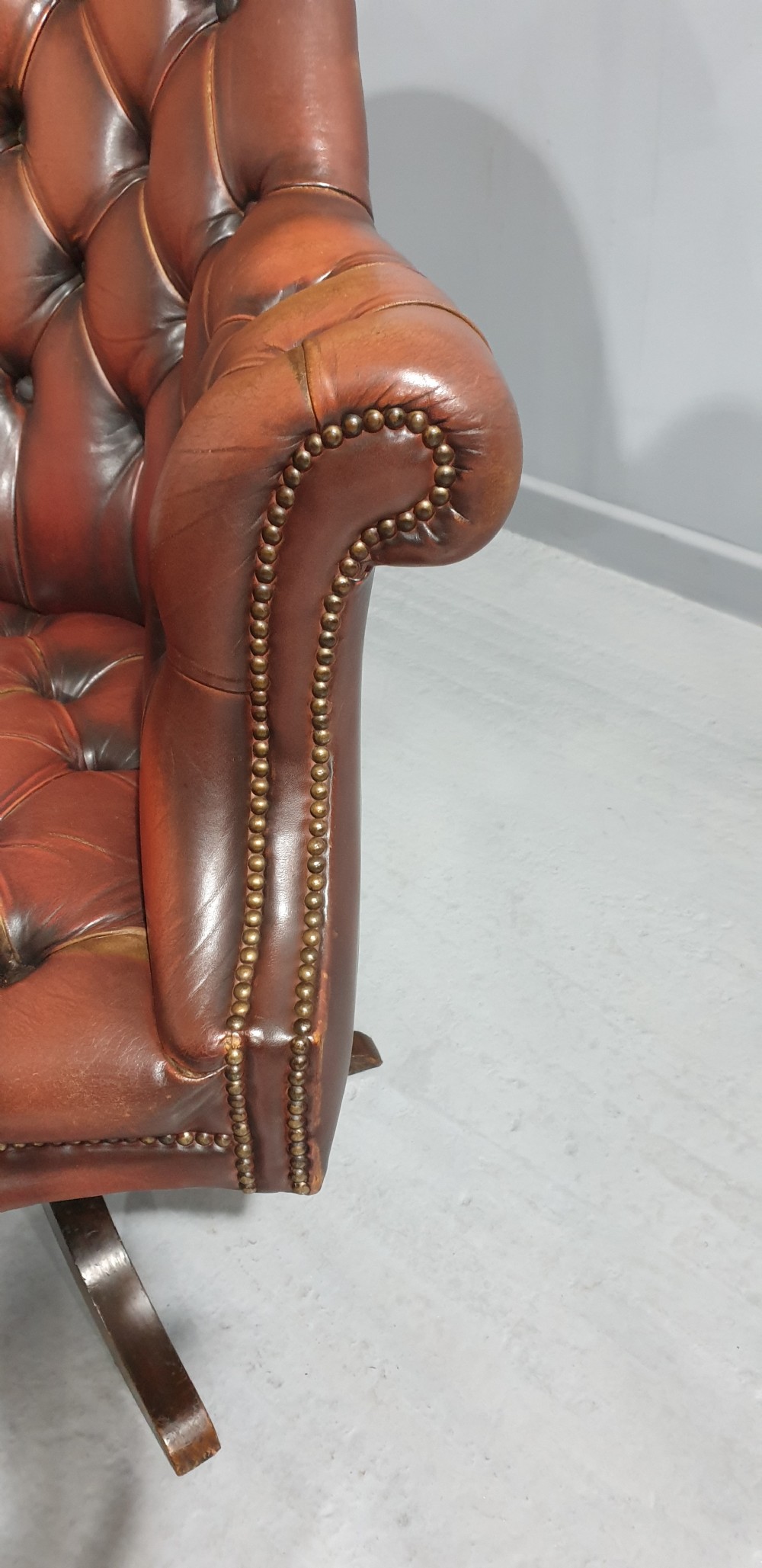 Outstanding Red Leather Office Desk Chair View VI