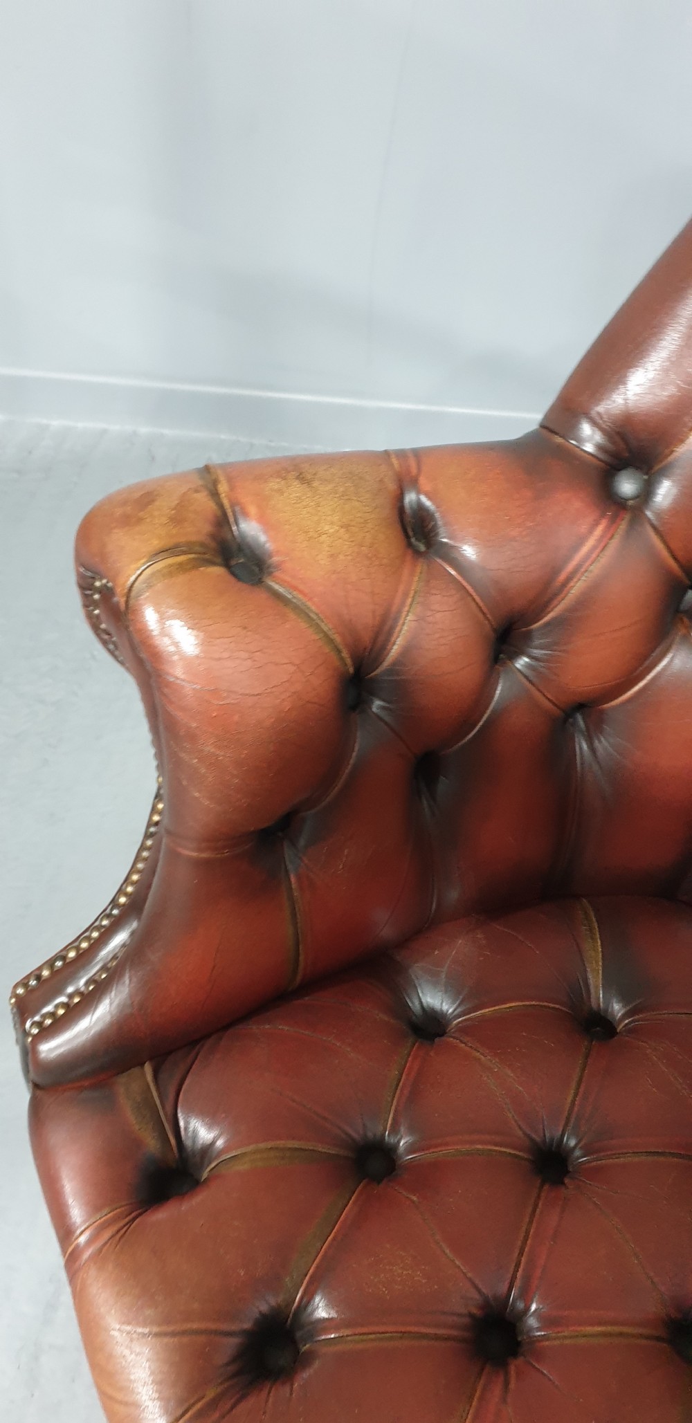 Outstanding Red Leather Office Desk Chair View VII
