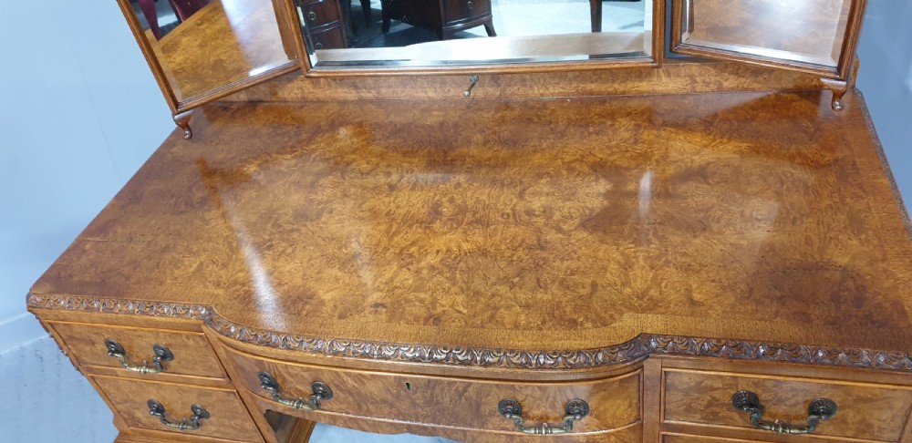 Beautiful Burr Walnut Dressing Table View IV