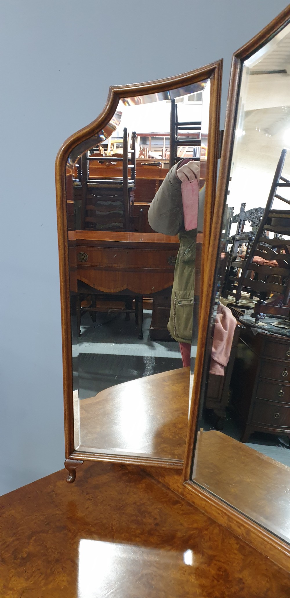 Beautiful Burr Walnut Dressing Table View VI