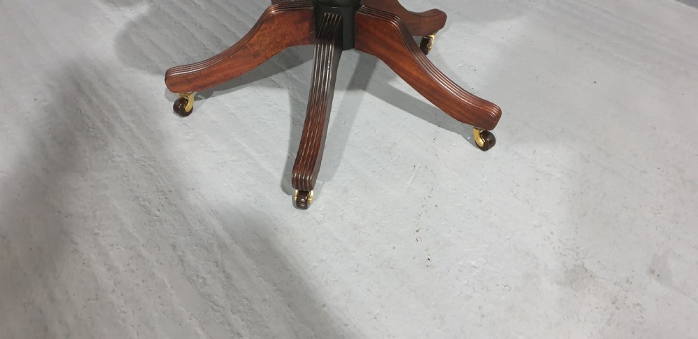 Super Green Leather Desk Chair View III