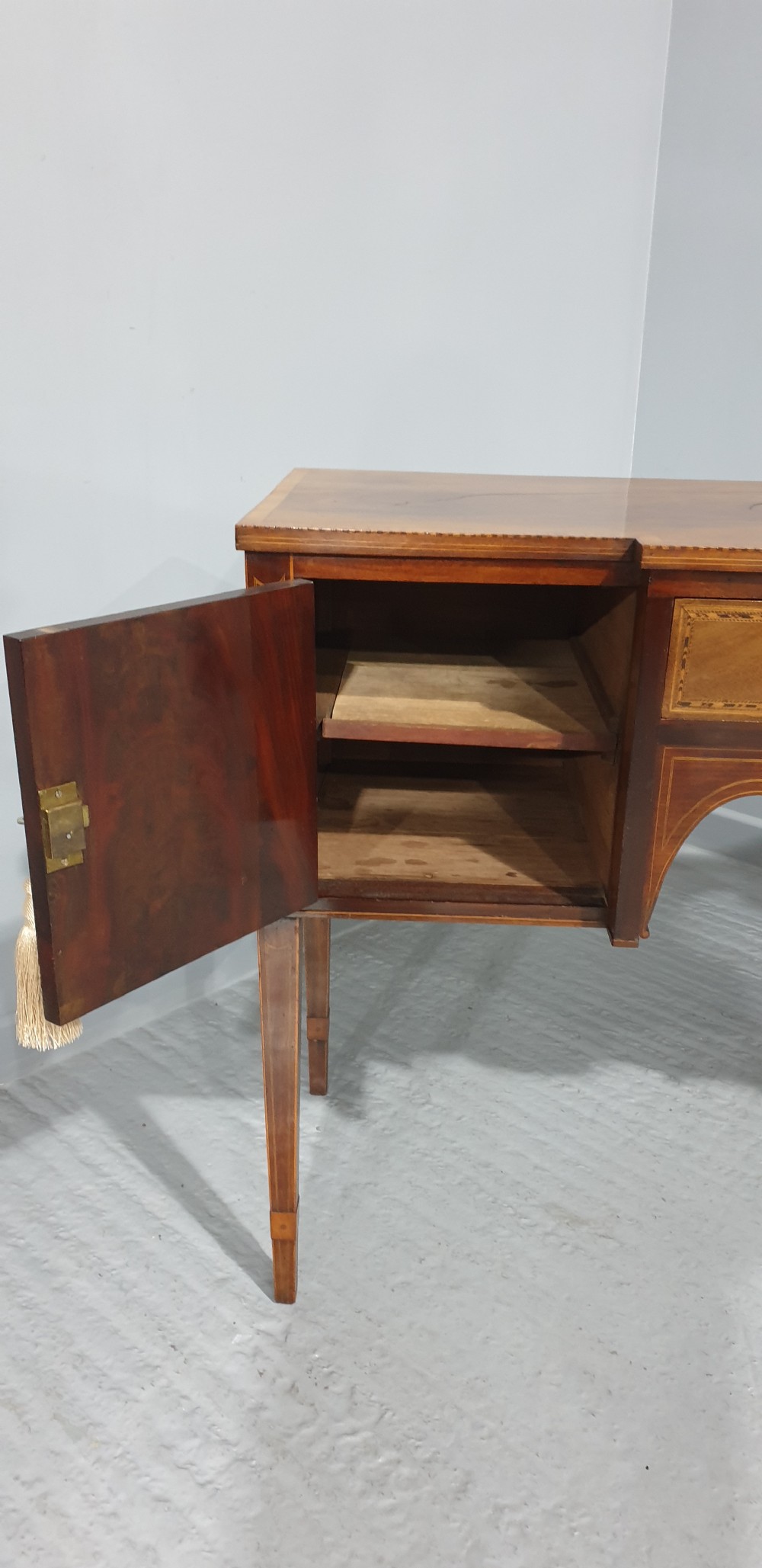 Small Regency Mahogany Sideboard View VIII