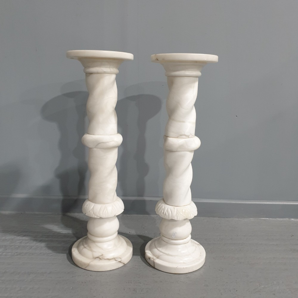 Super Pair White Marble Columns
