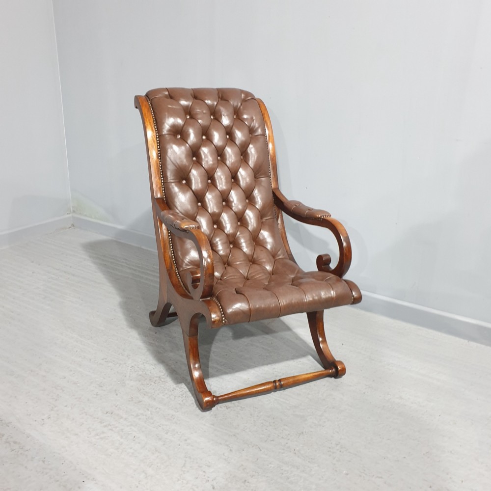 Superior Mahogany Slipper Chair