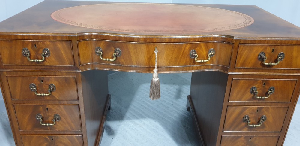 Superb Mahogany Pedestal Desk View XI