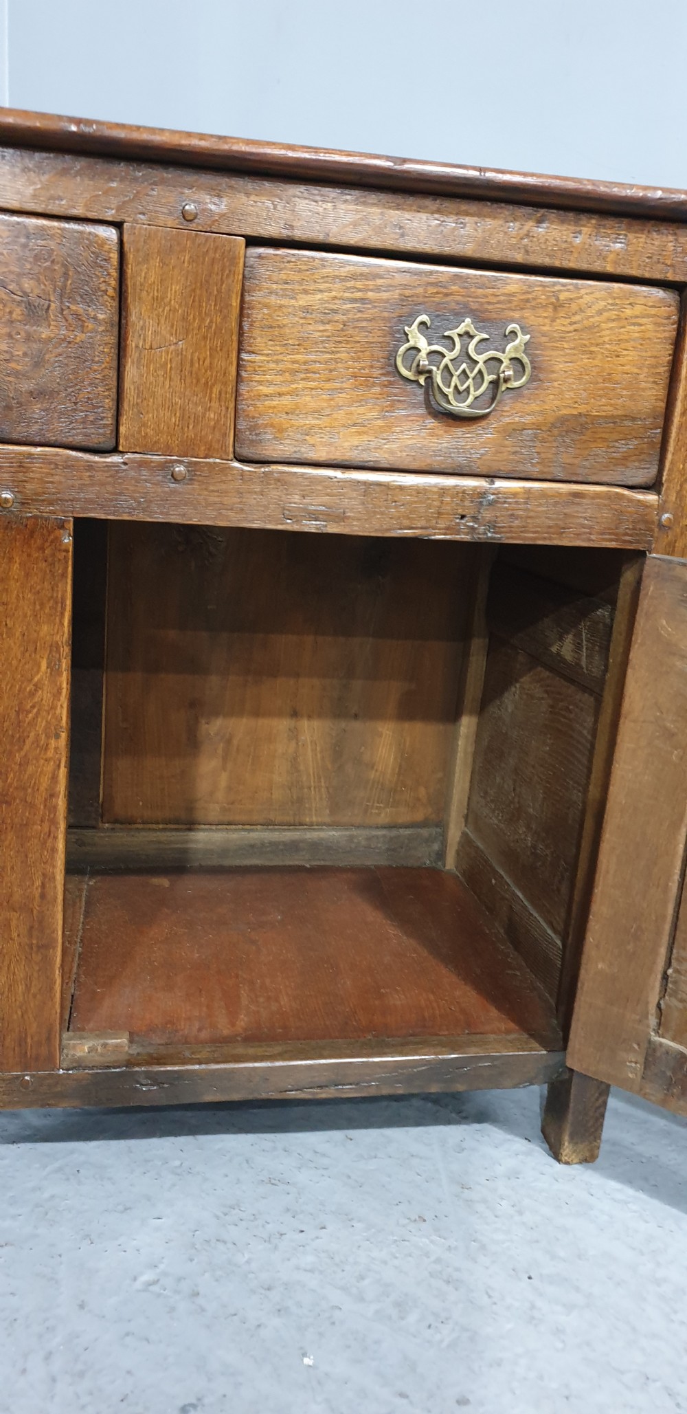 Lovely Georgian Oak Dresser Base View XII