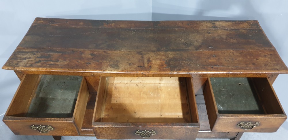 Lovely Georgian Oak Dresser Base View XIII