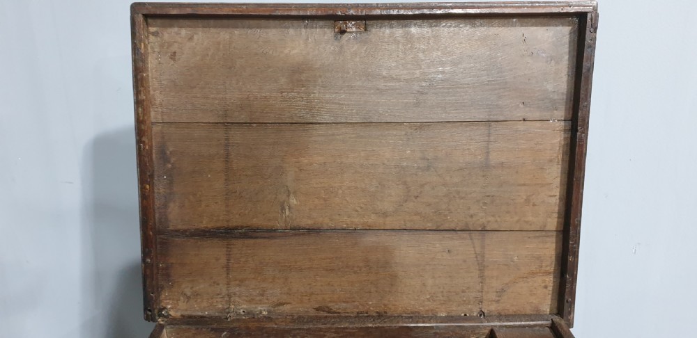 Wonderful Inlaid Oak Bible Box View VI