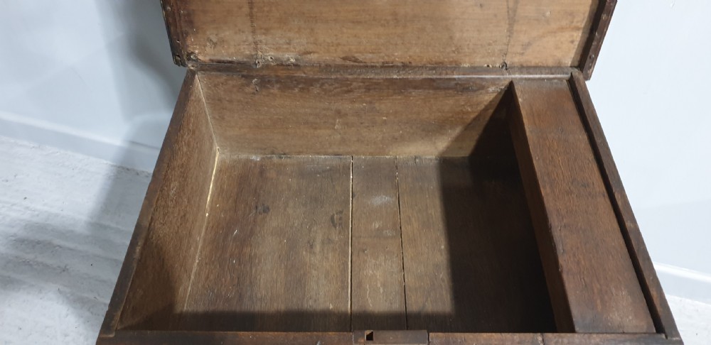 Wonderful Inlaid Oak Bible Box View VIII