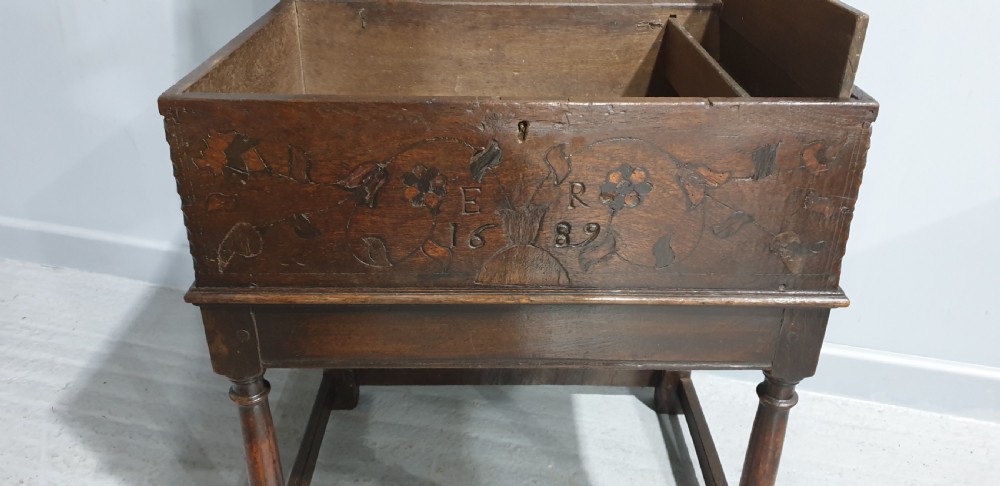 Wonderful Inlaid Oak Bible Box View IX