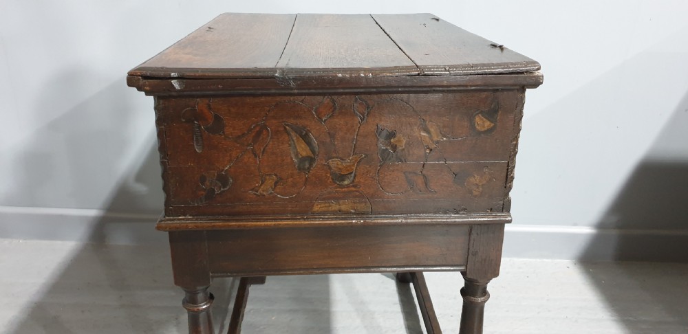 Wonderful Inlaid Oak Bible Box View XV