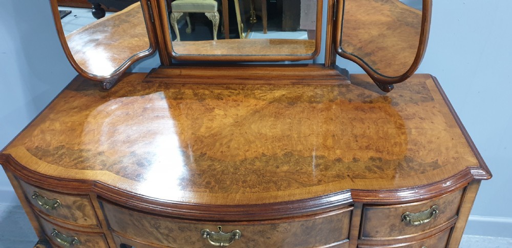 Super Burr Walnut Dressing Table View VIII