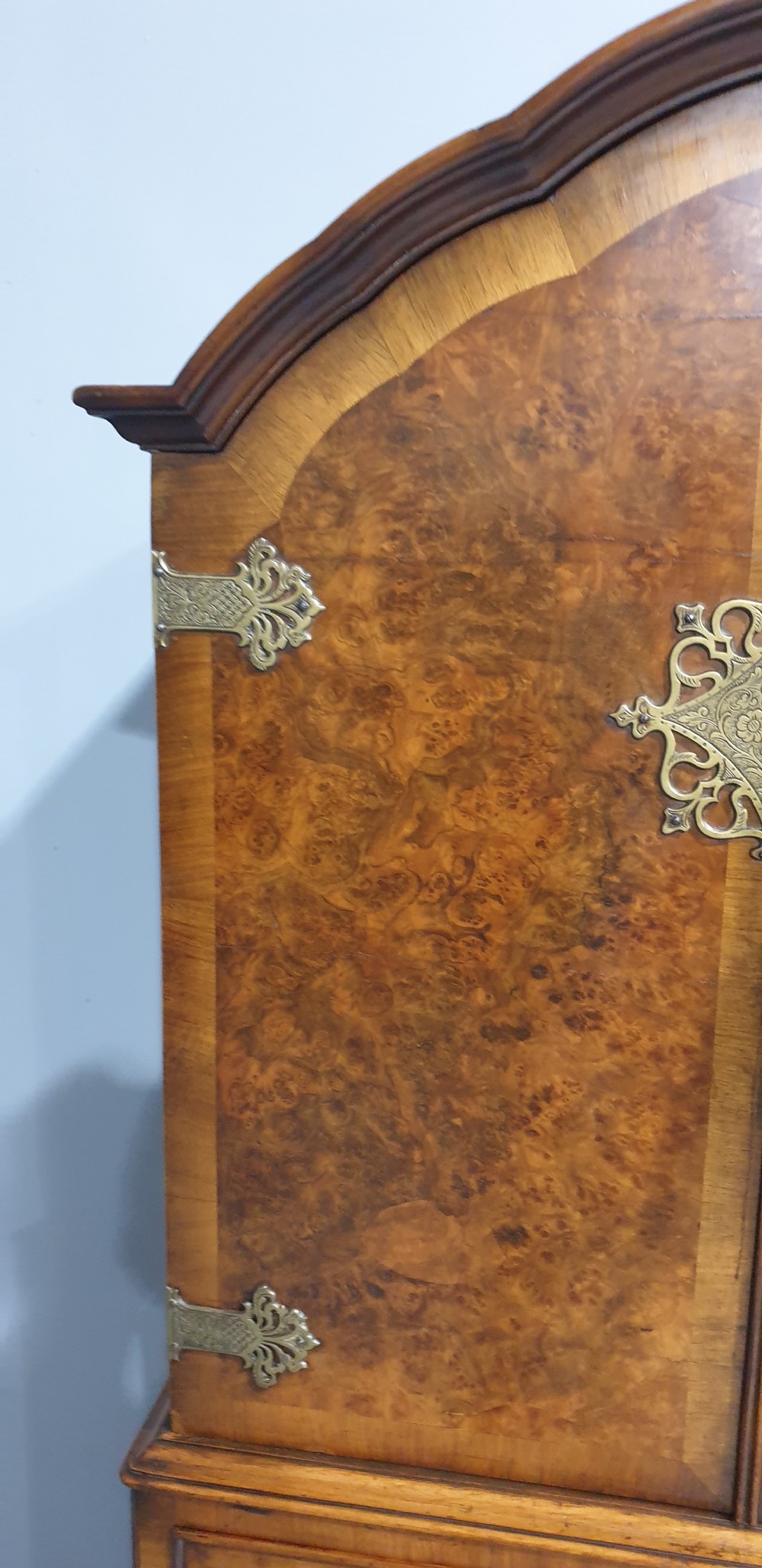 Fine Burr Walnut  Linen Press View V