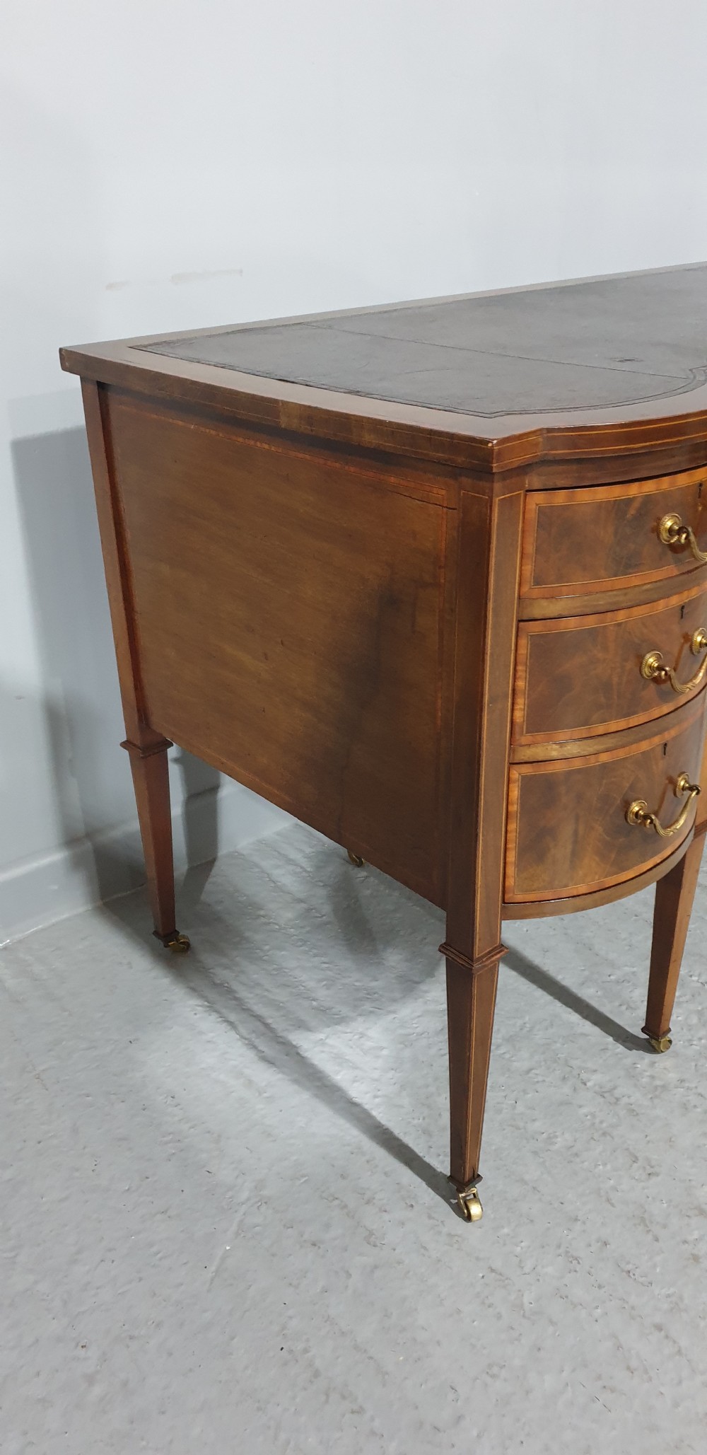 Super Inlaid Mahogany Kneehole desk View VIII