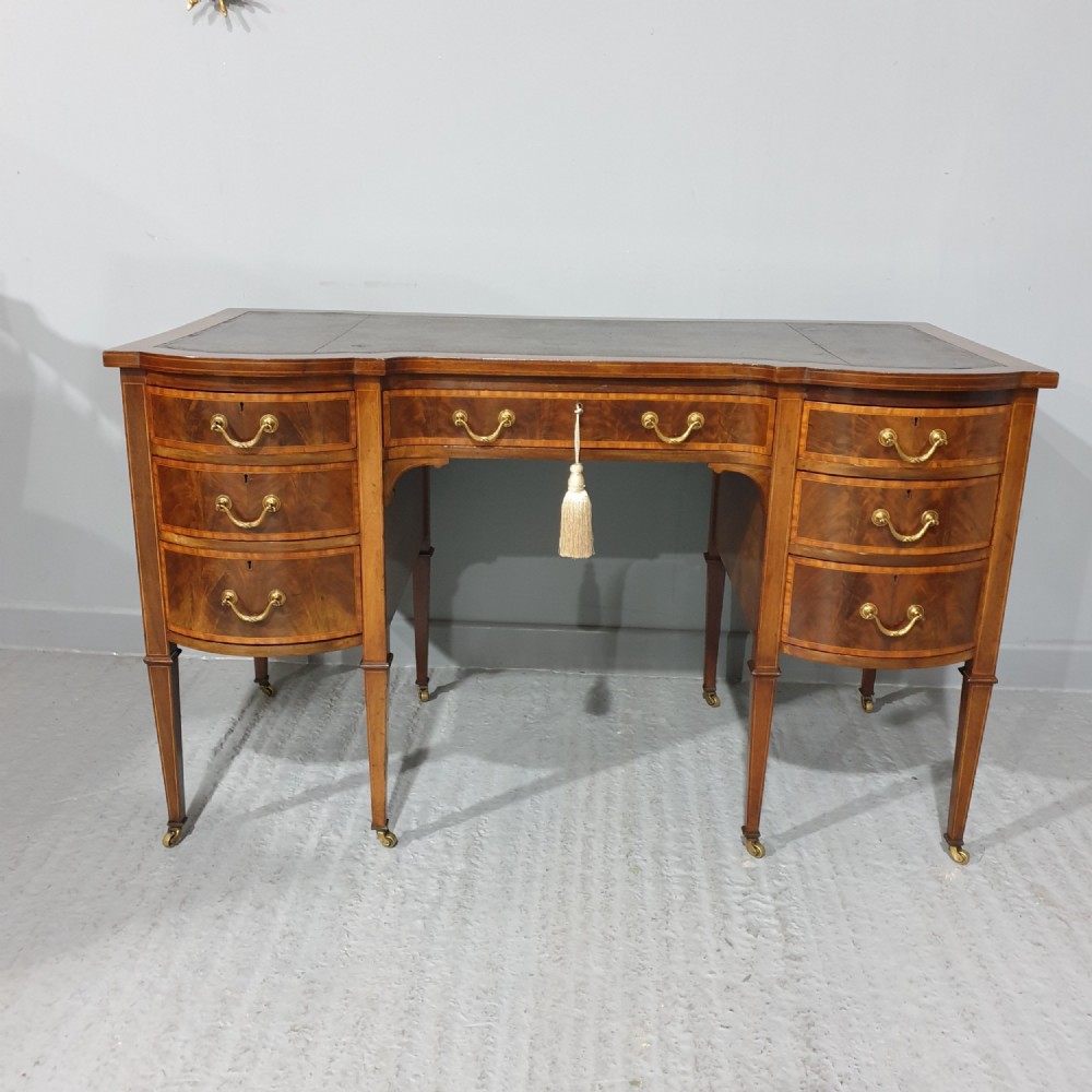 Super Inlaid Mahogany Kneehole desk