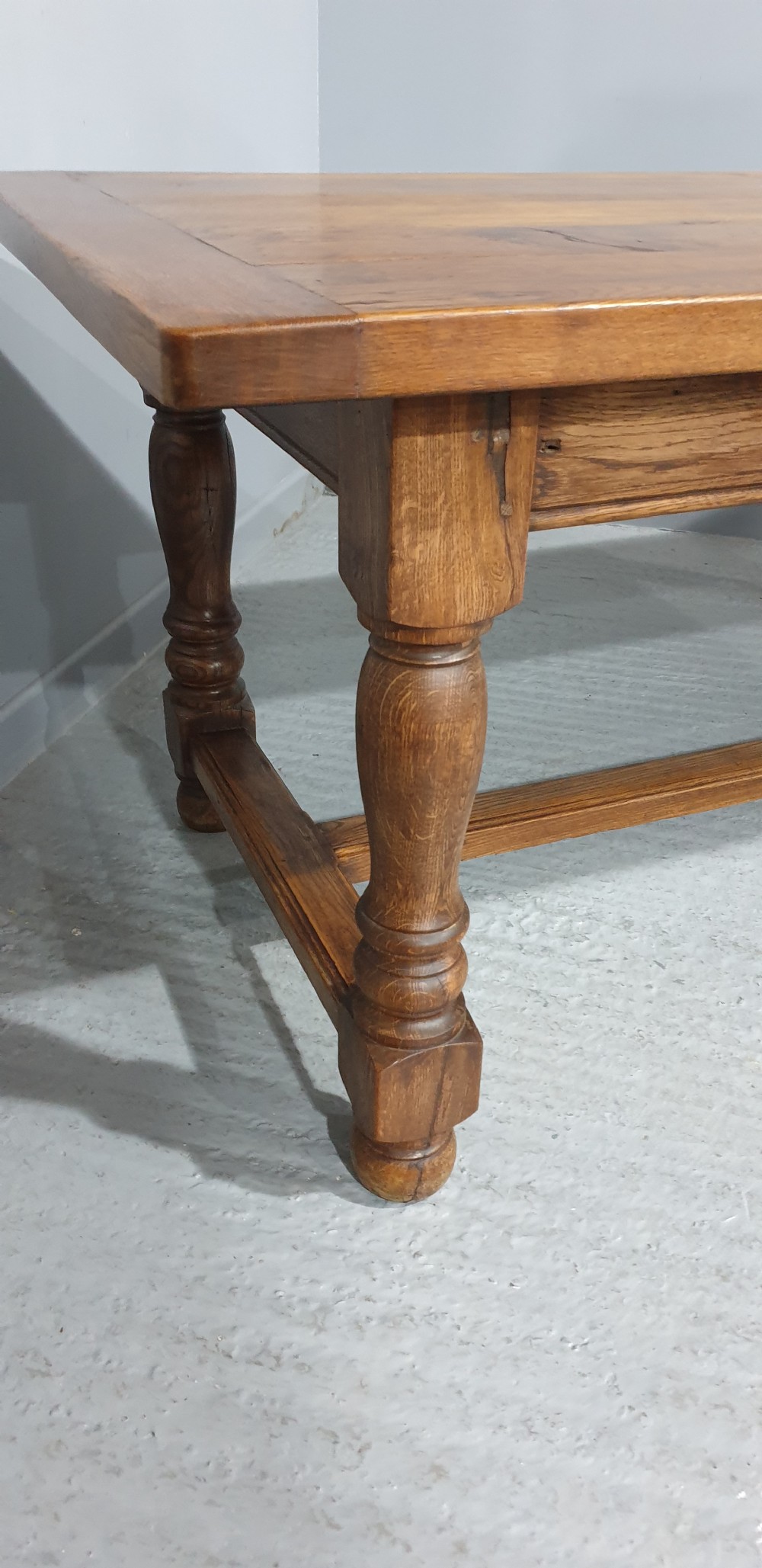 Super Quality Oak Farmhouse Refrectory Kitchen Table View VI