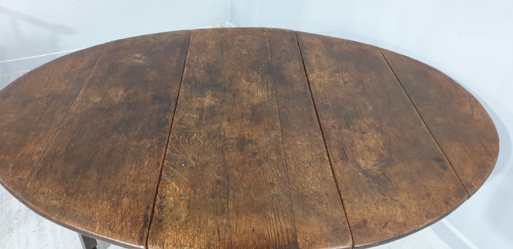 Very Good Oak Gate Leg Dining Table View VI
