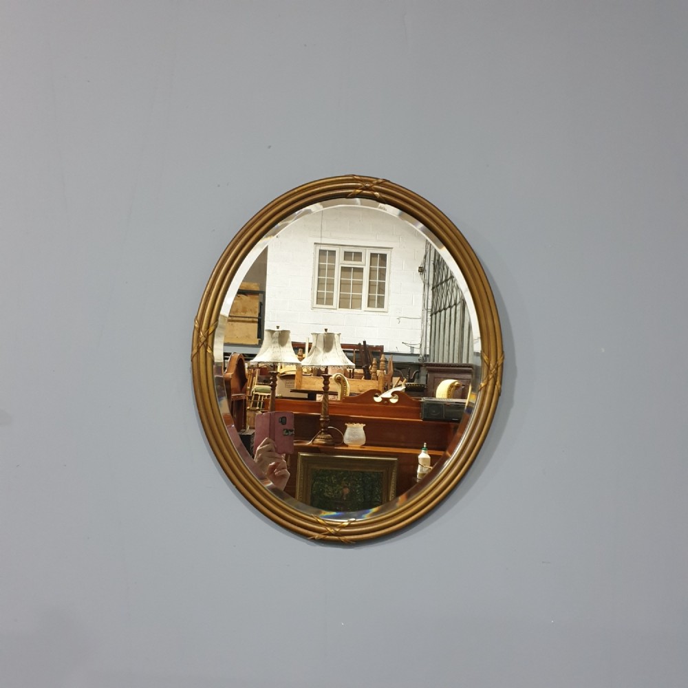 Lovely Edwardian Gilt Oval Mirror