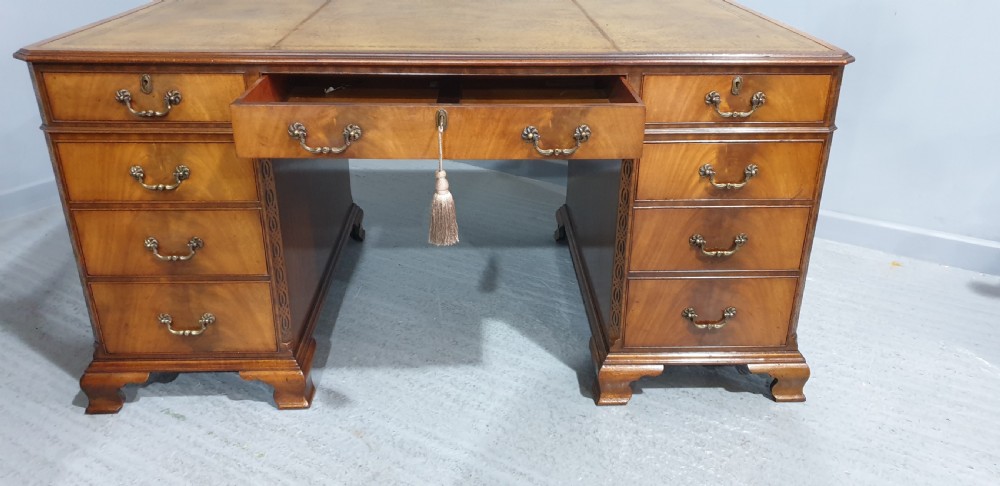 Superb Mahogany Pedestal Desk View VIII
