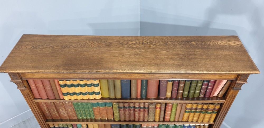 Very Nice Medium Oak Open Adjustable Library Bookcase View VI