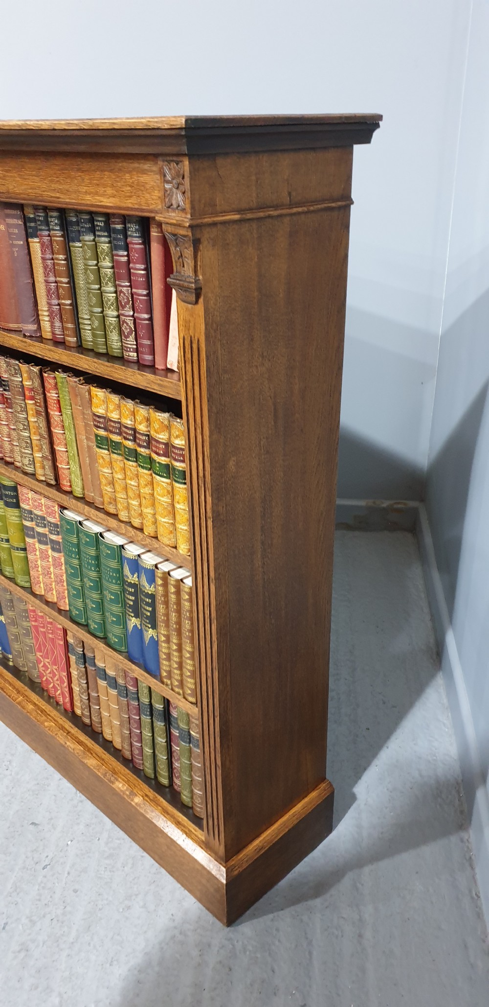 Very Nice Medium Oak Open Adjustable Library Bookcase View VIII